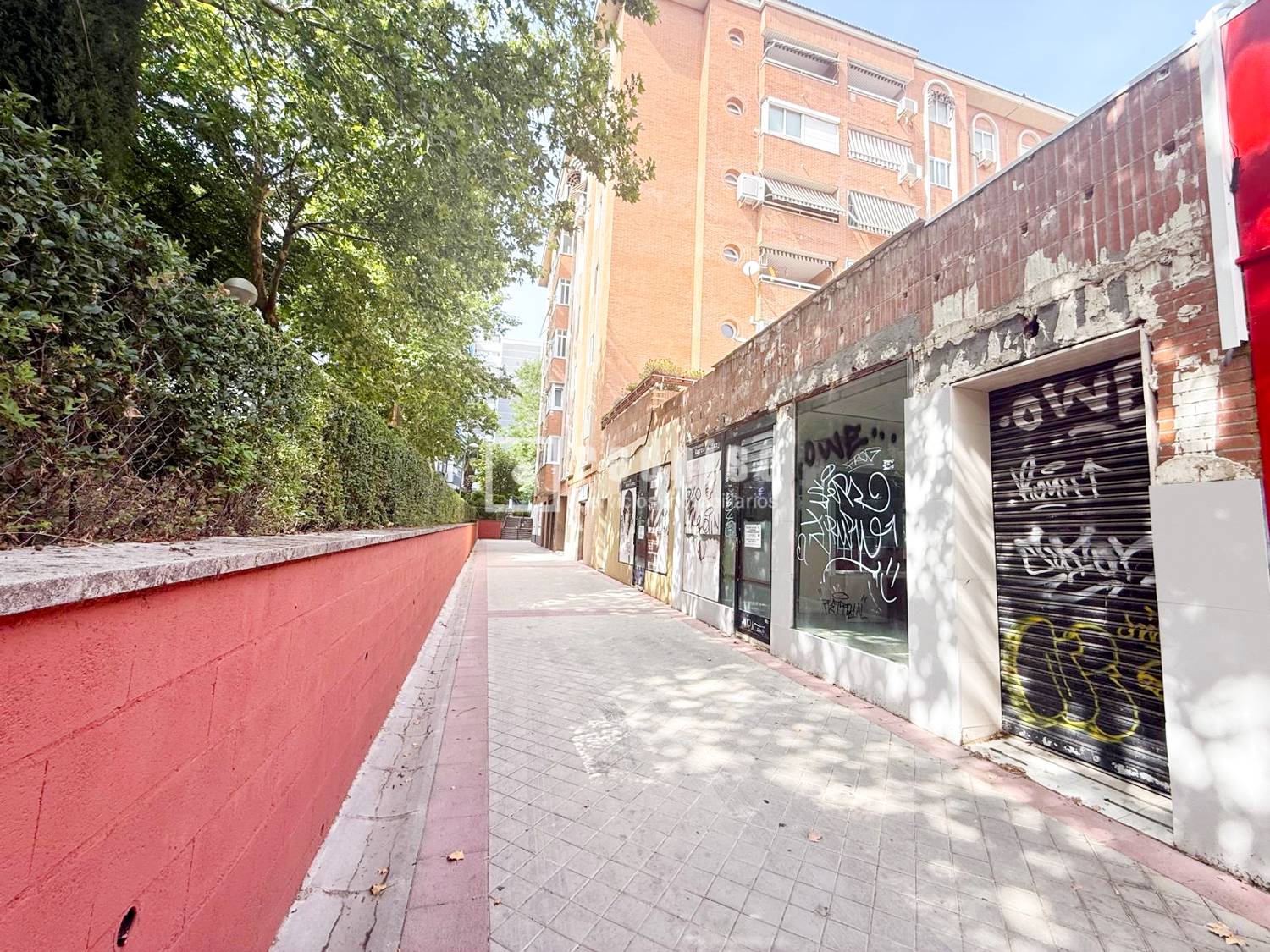 Local en venta en  avenida de las Provincias, Fuenlabrada, Madrid  1/1