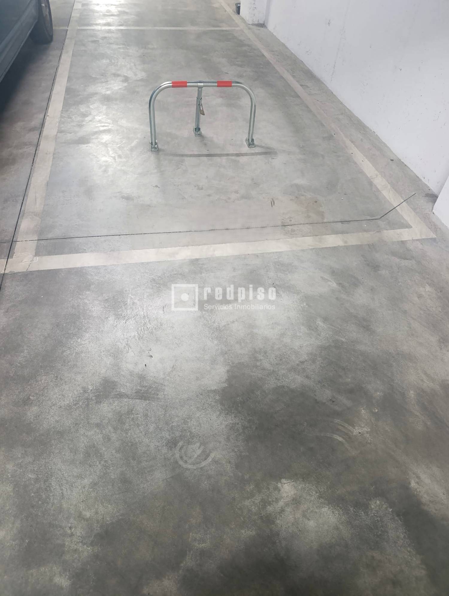 Garaje en alquiler en  Puerto de la Torre, Málaga  2/3