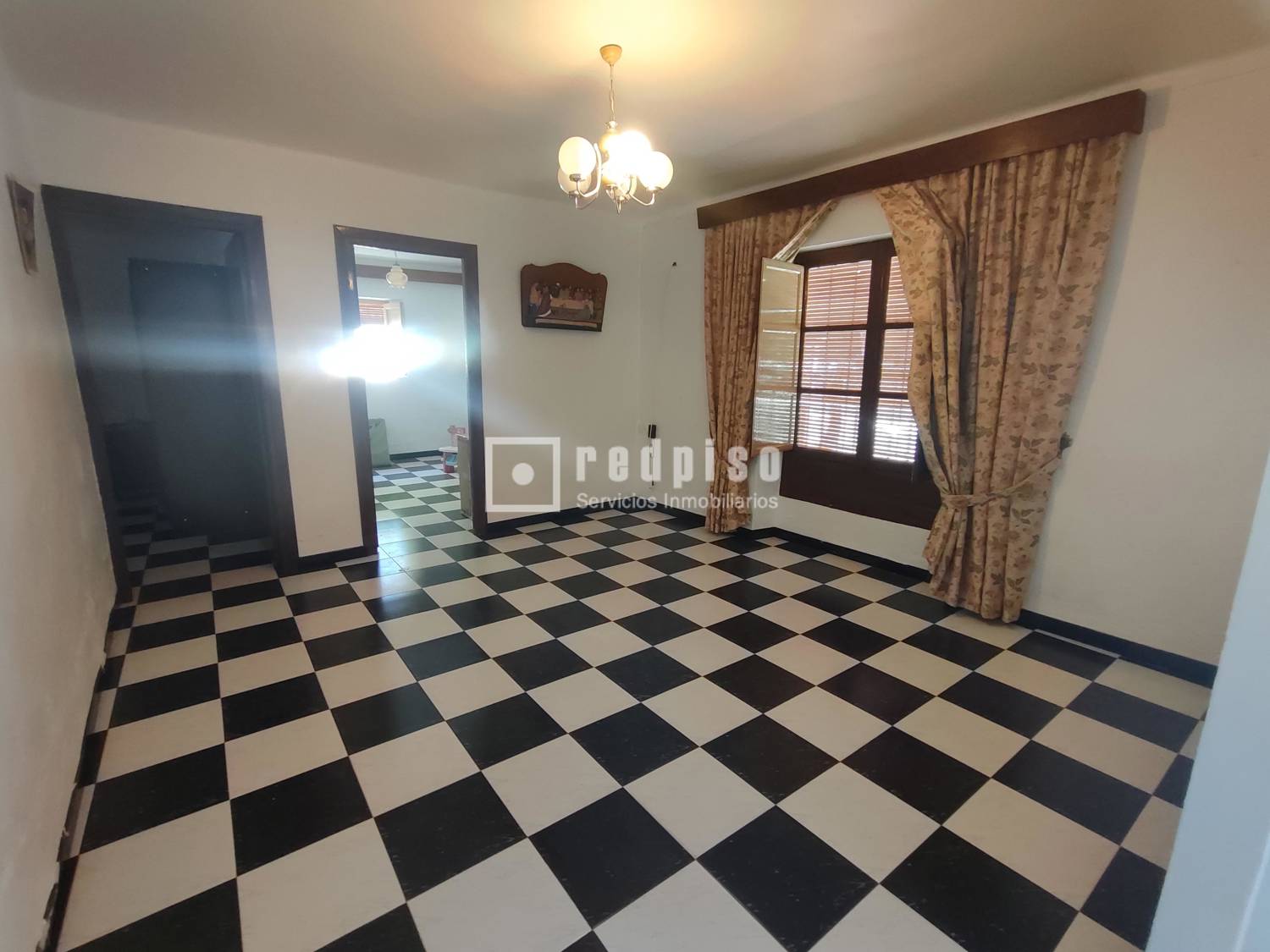 Casa en venta en  Sierra de Yeguas  32/40