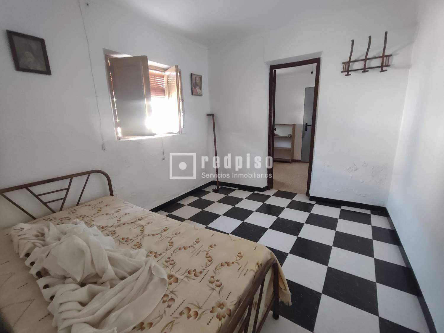 Casa en venta en  Sierra de Yeguas  39/40