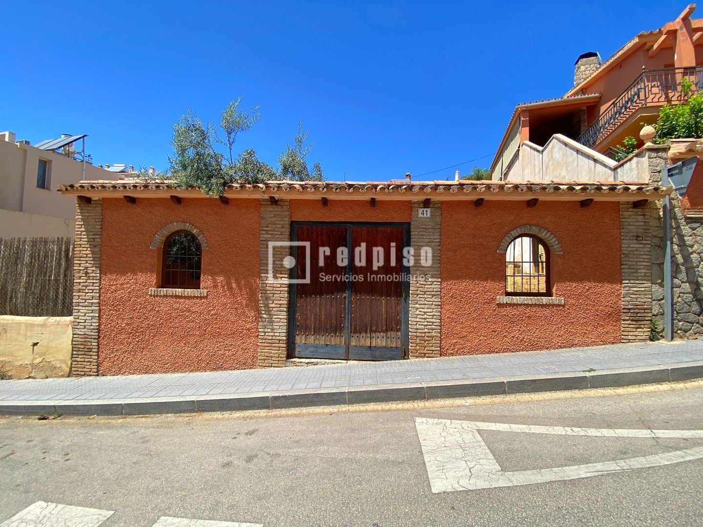 Edificio en venta en  calle los Ficus, Ciudad Jardín, Málaga  10/20
