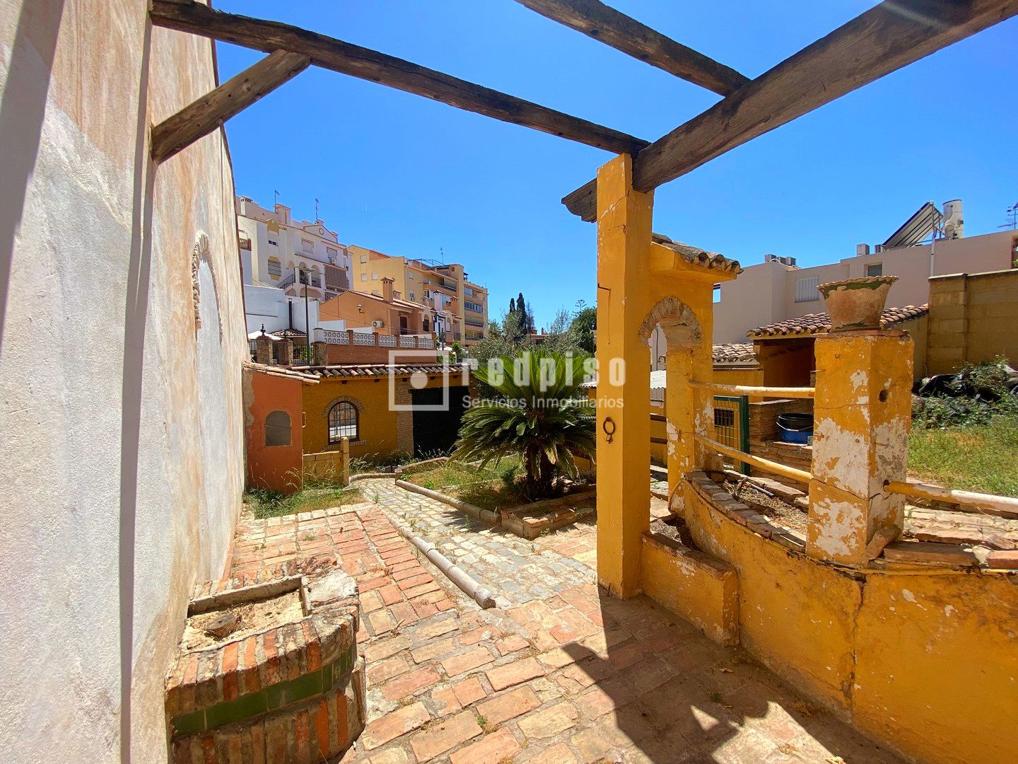 Edificio en venta en  calle los Ficus, Ciudad Jardín, Málaga  3/20