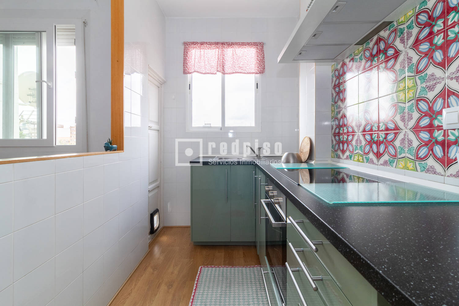 Piso en venta en calle Planàs, Quatre Carreres, Valencia 18/27
