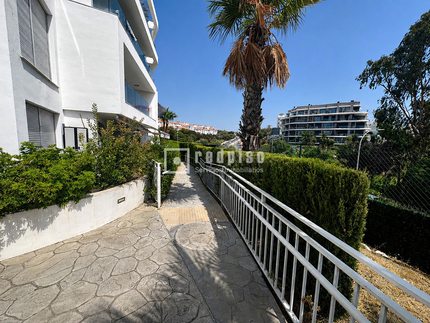 Piso en alquiler en Torremolinos, Málaga 8/25