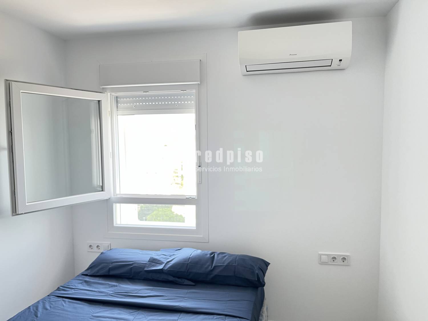 Piso en alquiler en Cádiz 9/16