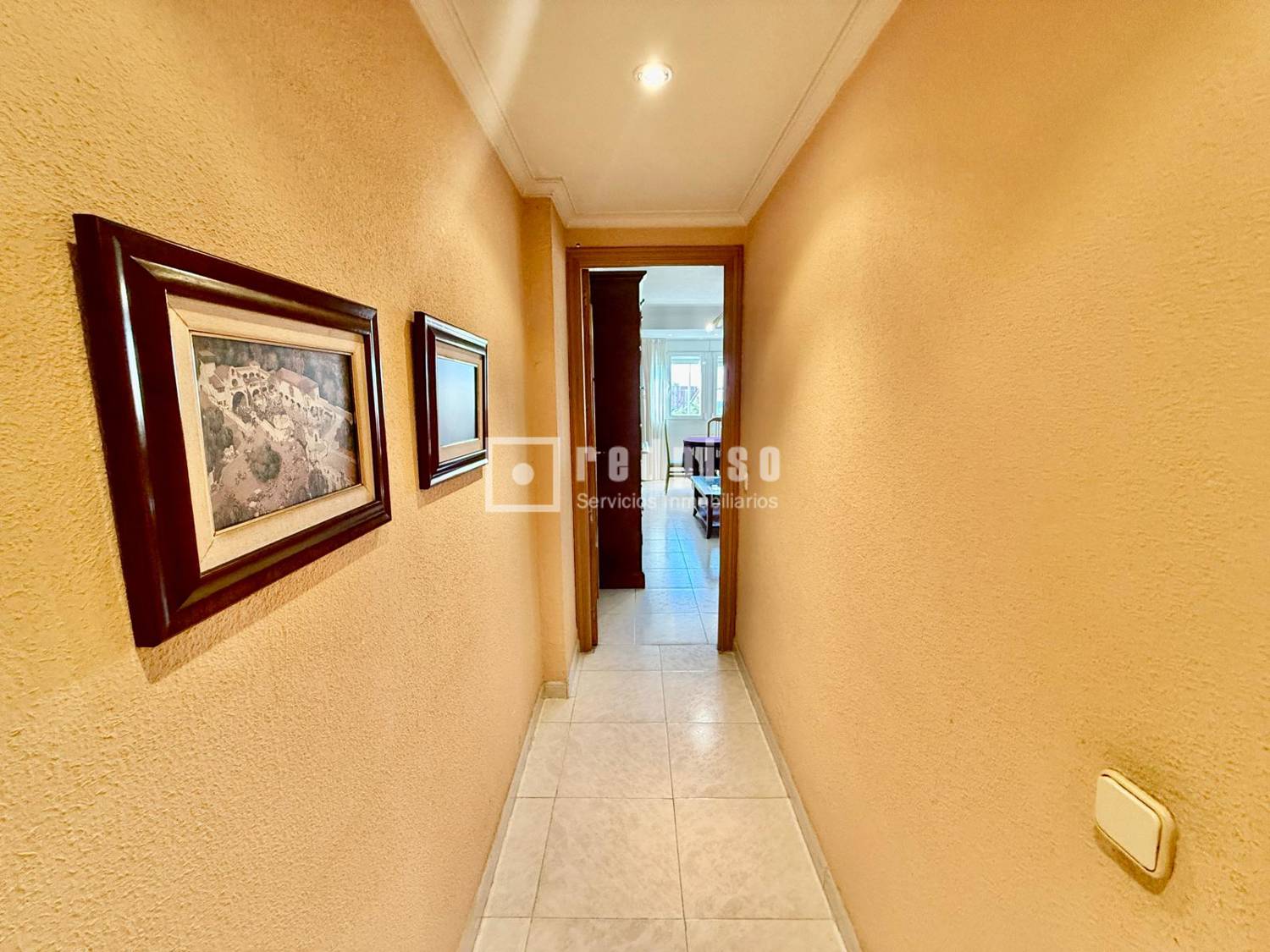 Piso en venta en calle De La Isla De Tavira, Fuencarral-el Pardo, Madrid 4/16