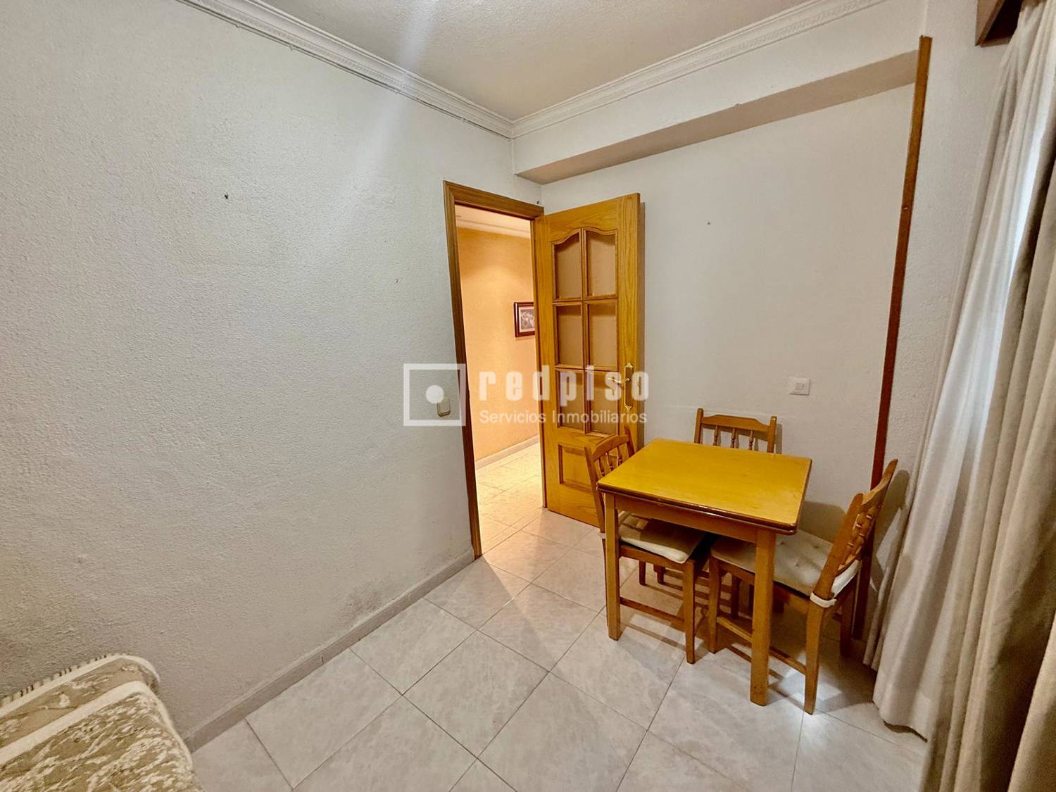 Piso en venta en calle De La Isla De Tavira, Fuencarral-el Pardo, Madrid 9/16