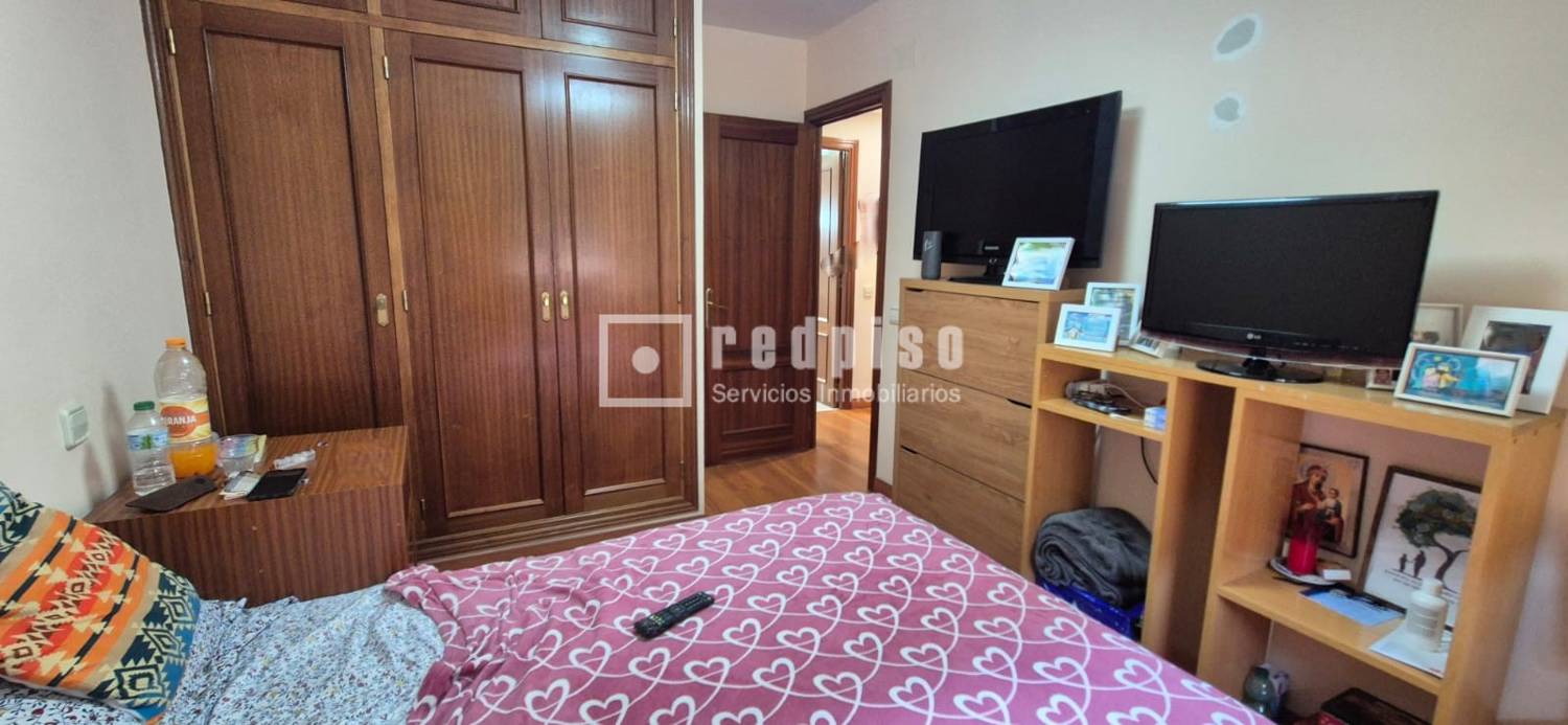Piso en venta en  Galapagar, Madrid  18/19