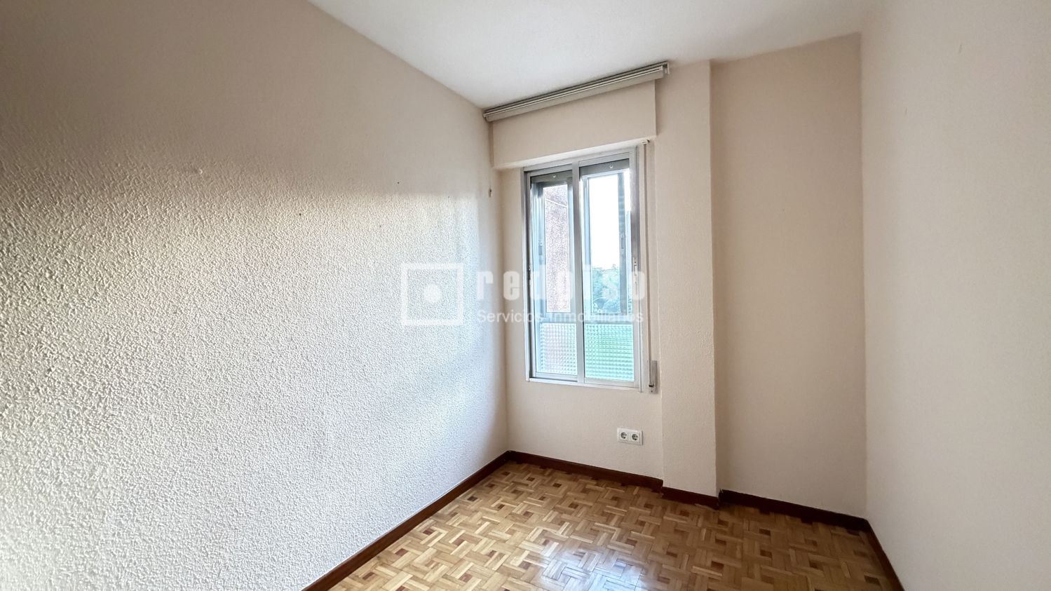 Piso en venta en Zarzaquemada, Madrid 16/20