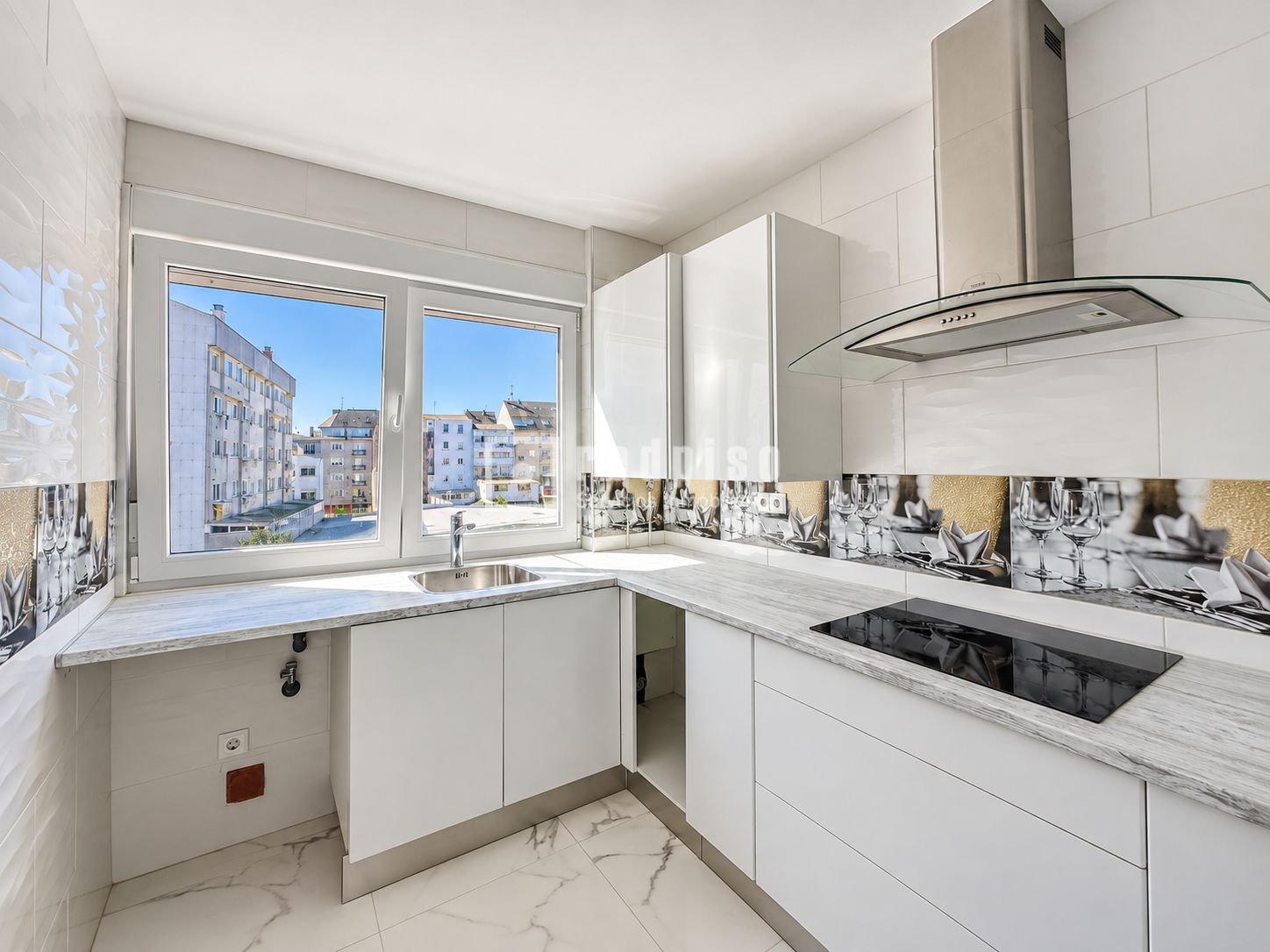 Piso en venta en calle Perbes, Ferrol, A Coruña 9/14