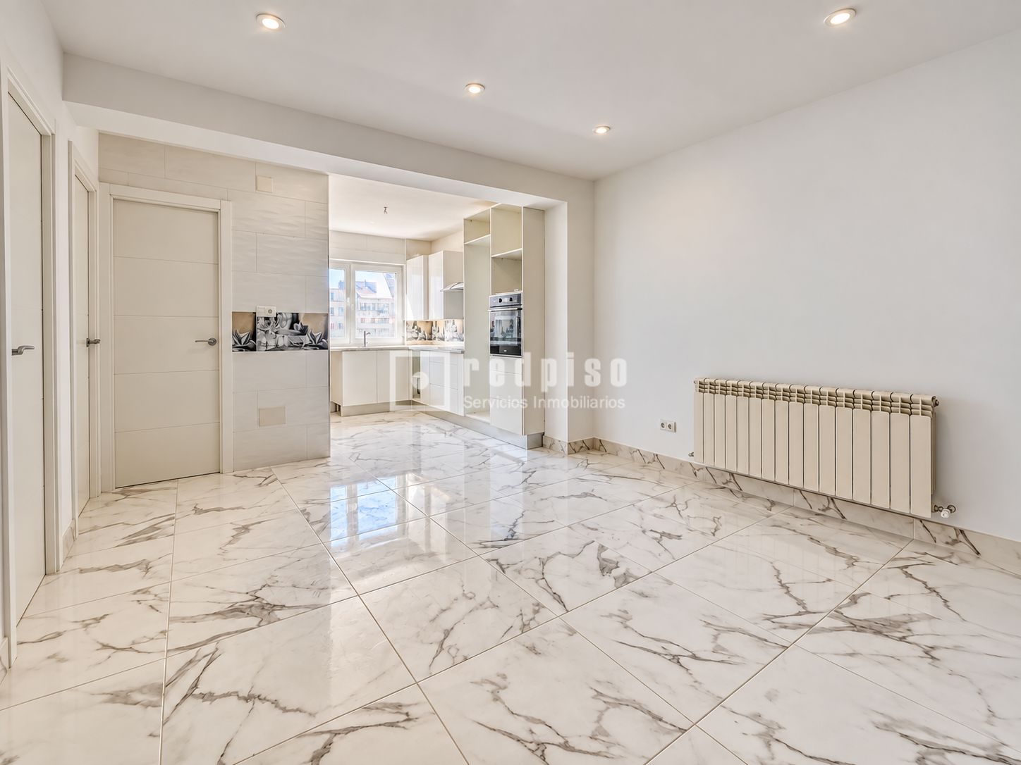 Piso en venta en calle Perbes, Ferrol, A Coruña 2/14