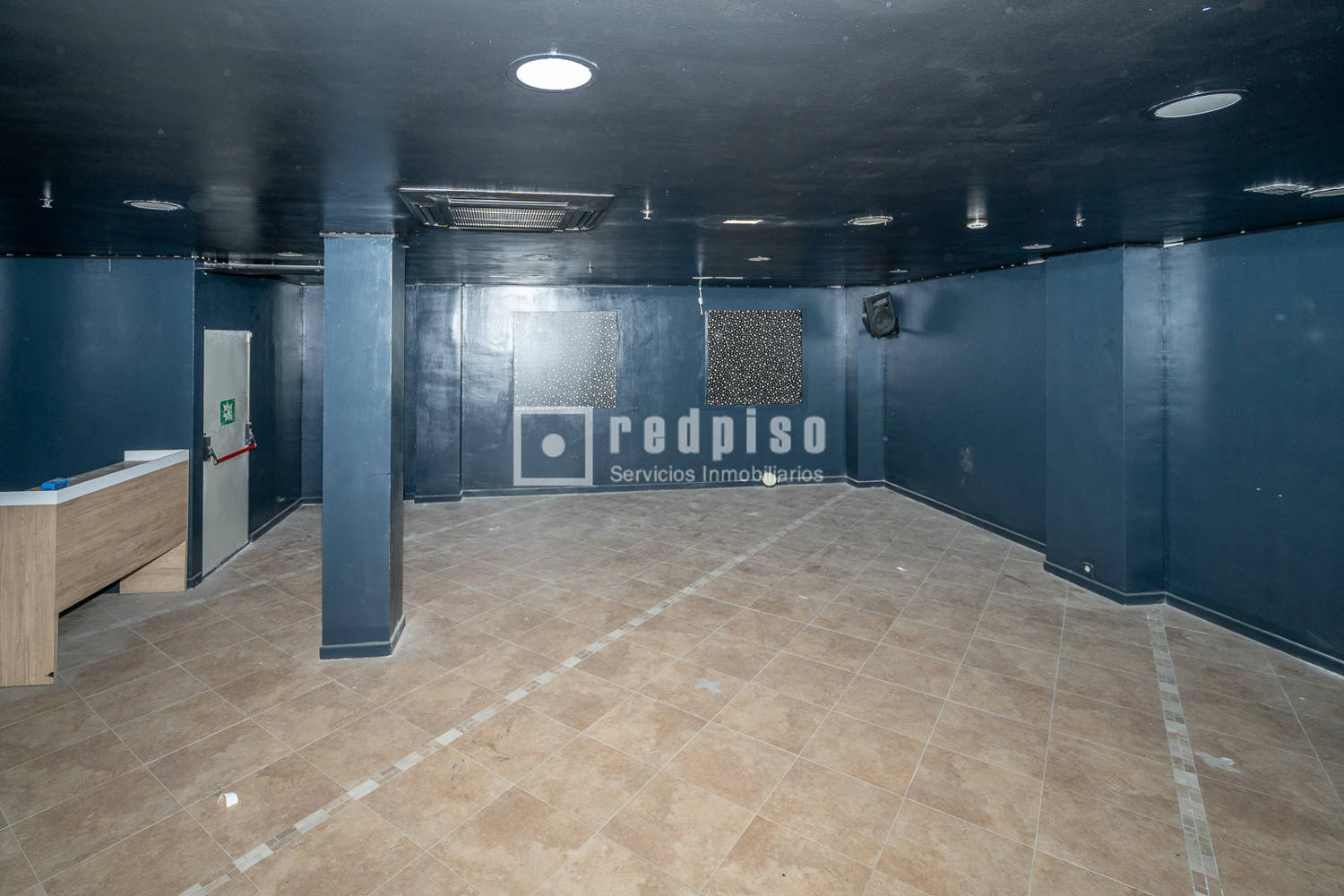Local en venta en  calle de Extremadura, Arroyomolinos, Madrid  10/10