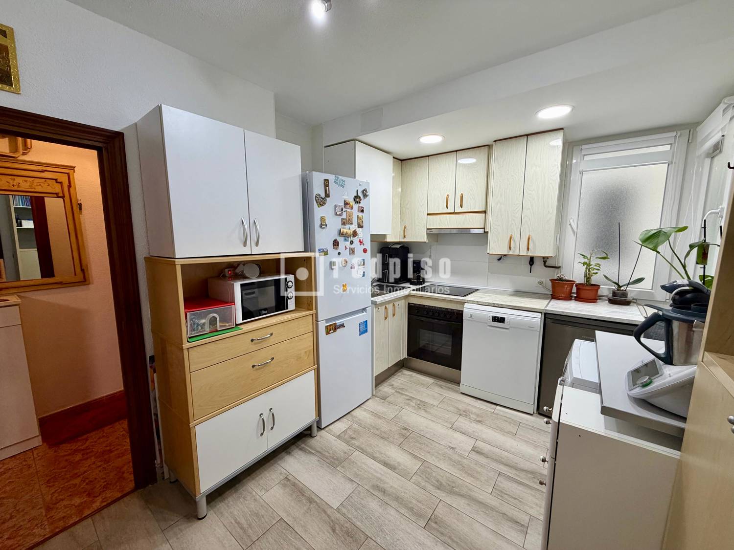 Piso en venta en  calle de Camarena, Latina, Madrid  1/1