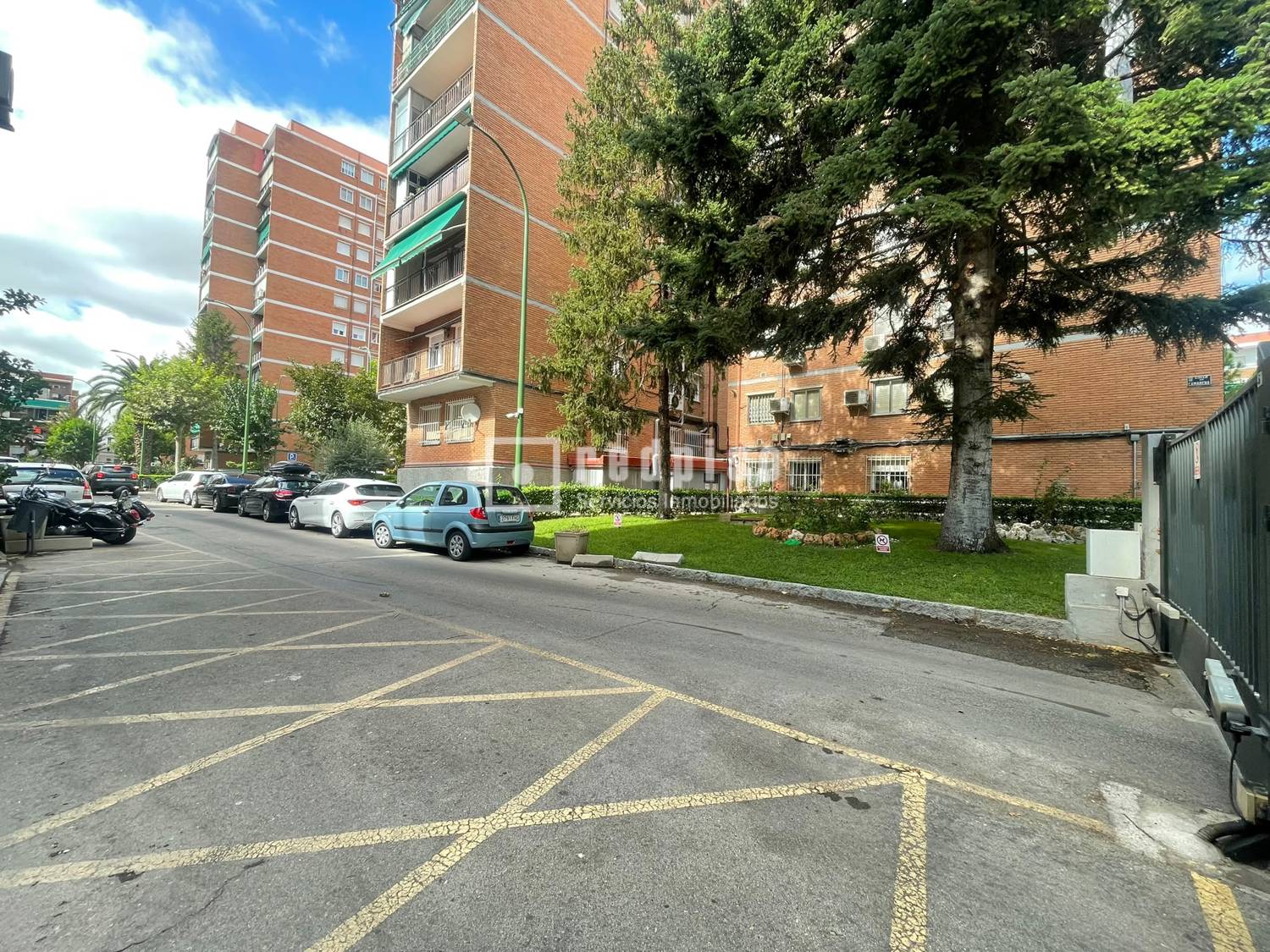 Piso en venta en calle De Camarena, Latina, Madrid 22/23
