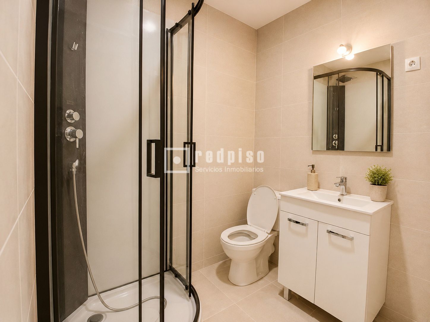 Casa en venta en plaza Pescadería, Colmenar, Málaga 14/16