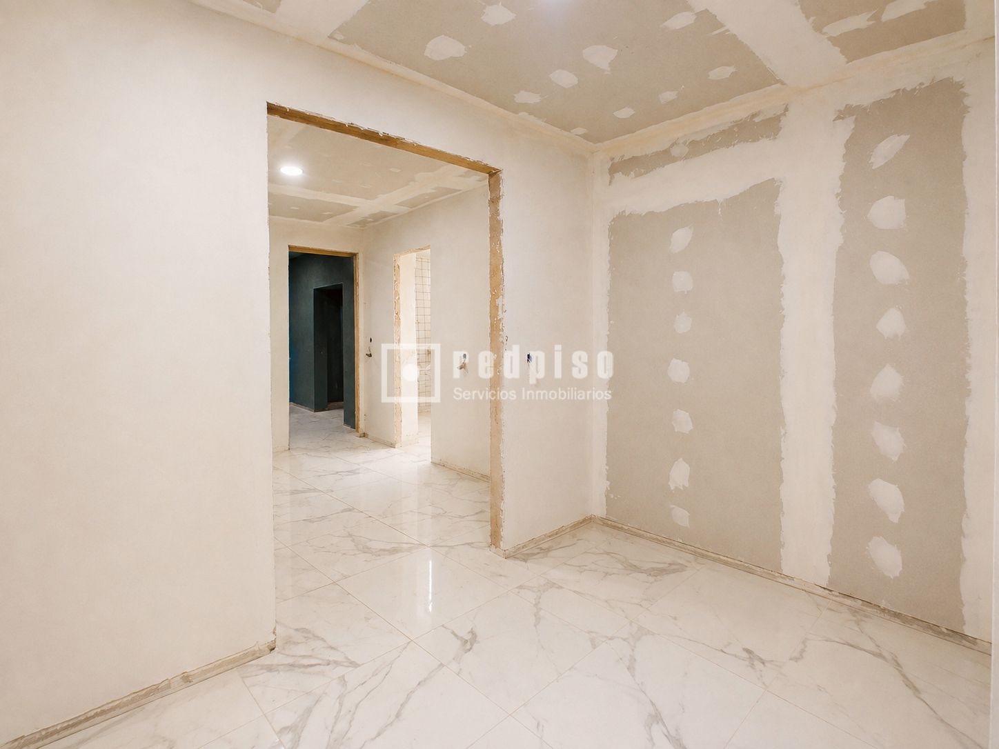 Casa en venta en plaza Pescadería, Colmenar, Málaga 9/16