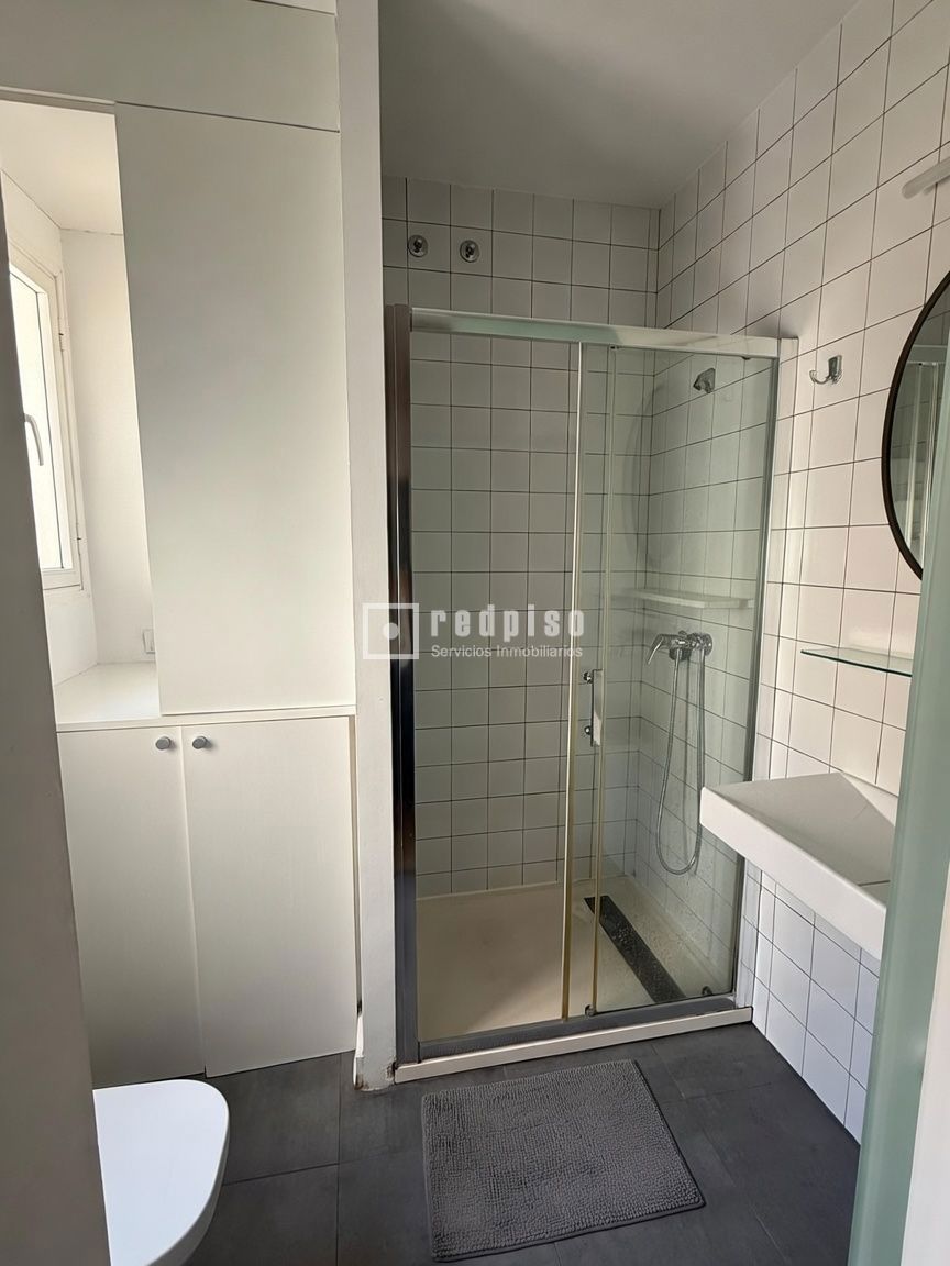 Piso en venta en calle De Fernando El Católico, Madrid, Madrid 13/18