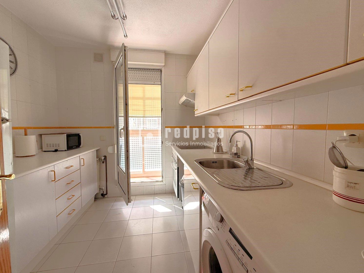 Piso en venta en  Galapagar, Madrid  3/16