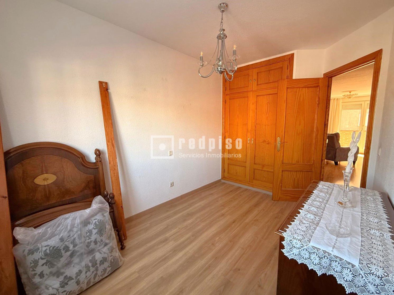 Piso en venta en  Galapagar, Madrid  9/16