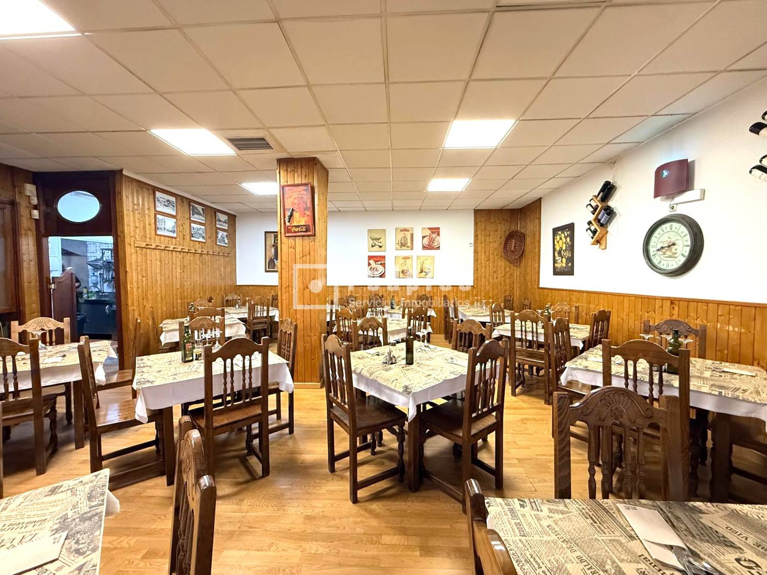 Local en venta en Fuenlabrada, Madrid 7/19
