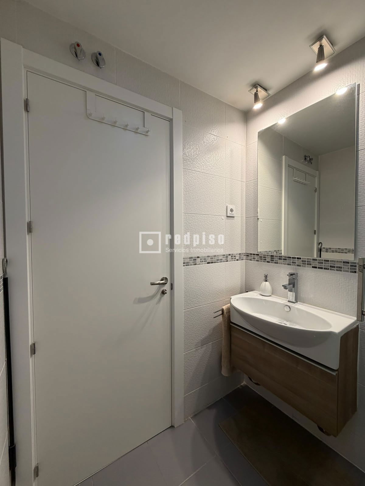 Piso en venta en avenida De La Gran Vía Del Sureste, Vallecas, Madrid 23/32