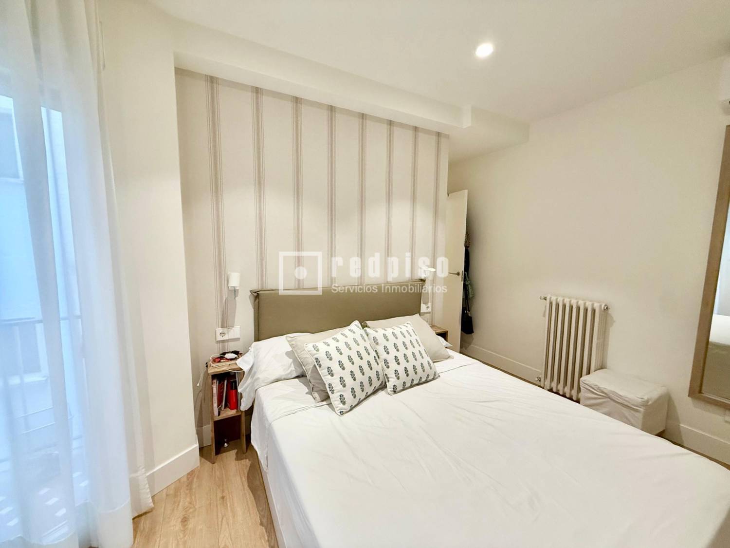 Piso en venta en calle De Dulcinea, Tetuán, Madrid 30/34