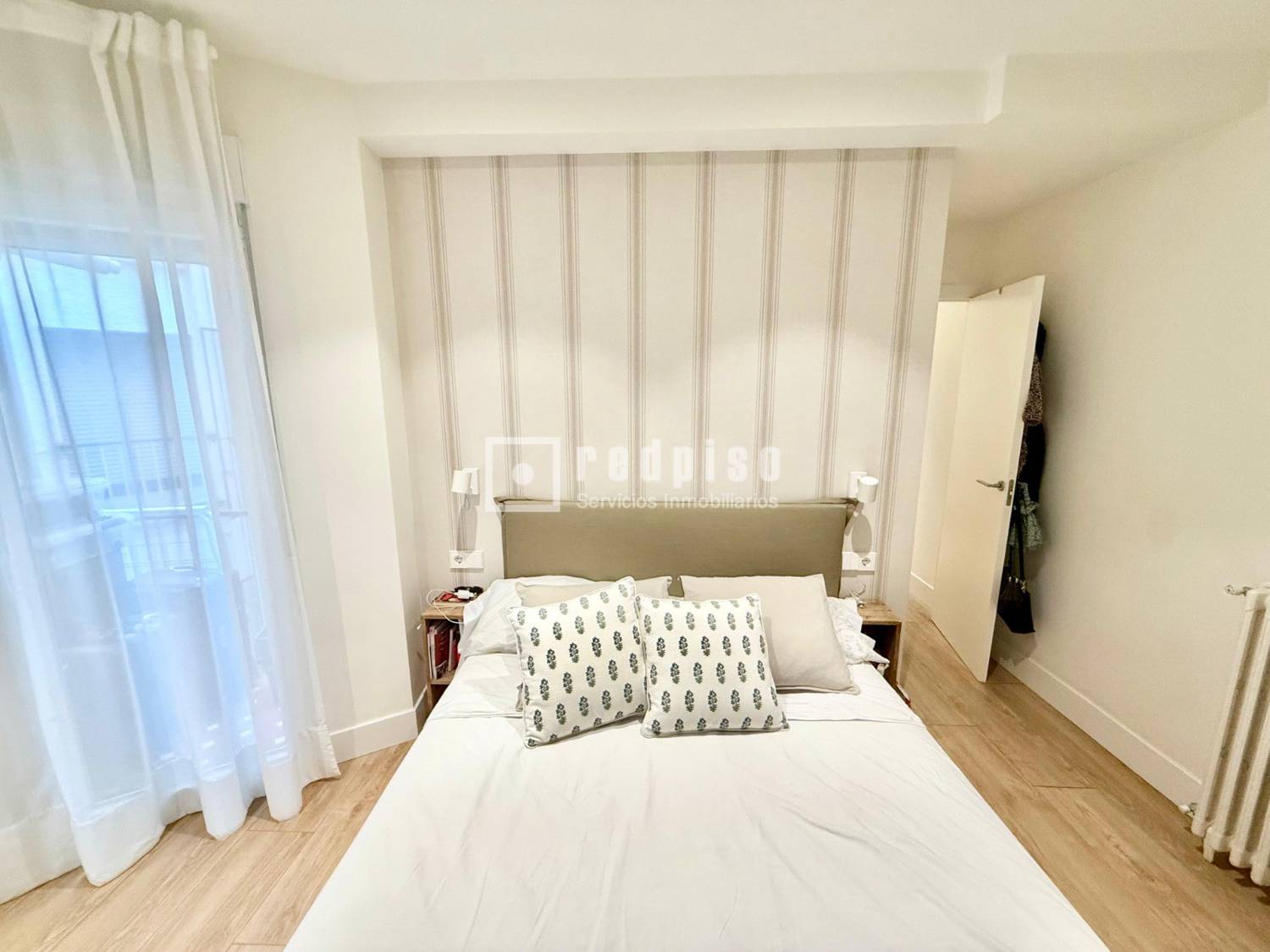 Piso en venta en calle De Dulcinea, Tetuán, Madrid 29/34