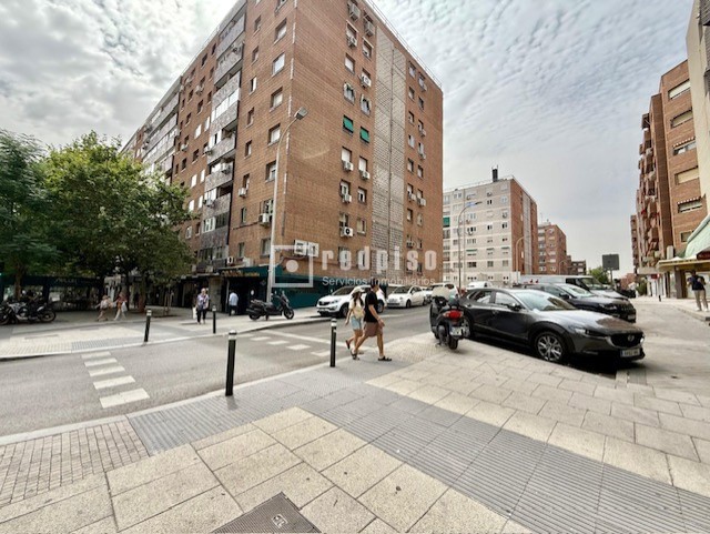 Piso en venta en calle De Dulcinea, Tetuán, Madrid 34/34