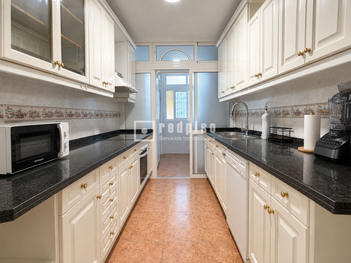 Piso en venta en avenida De Sorolla, Torremolinos, Málaga 11/30
