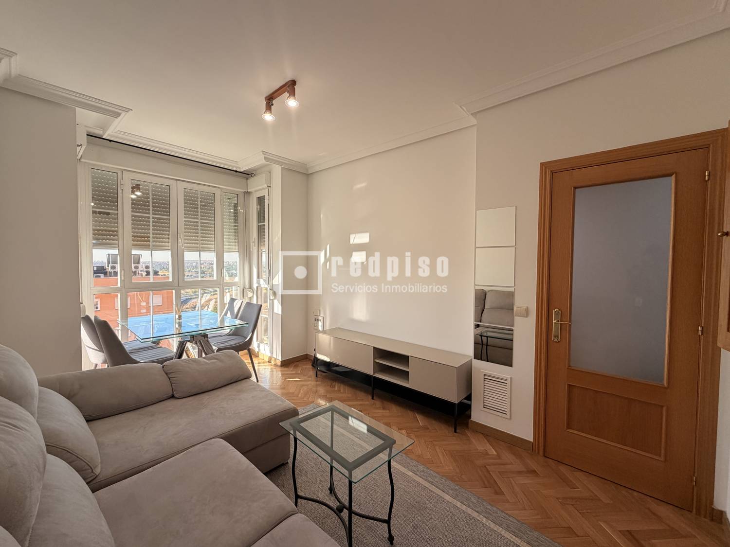 Piso en venta en avenida De La Peseta, Madrid, Madrid 3/19
