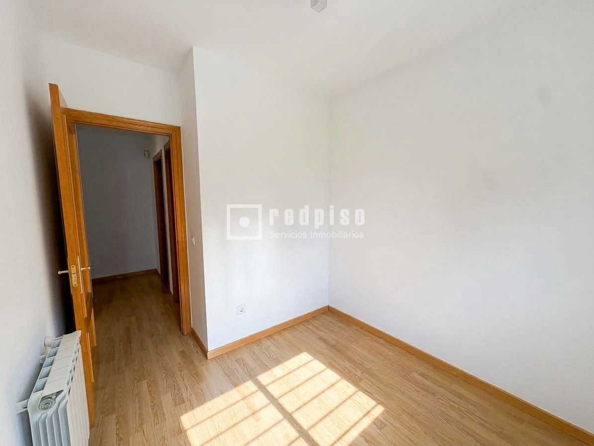 Piso en venta en  Pinto, Madrid  16/30