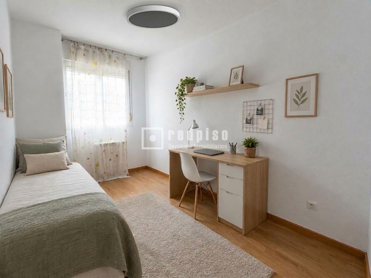 Piso en venta en  Pinto, Madrid  24/30
