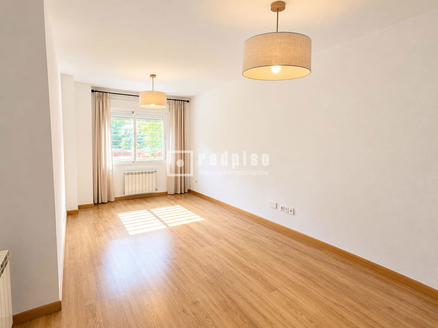 Piso en venta en  Pinto, Madrid  1/30