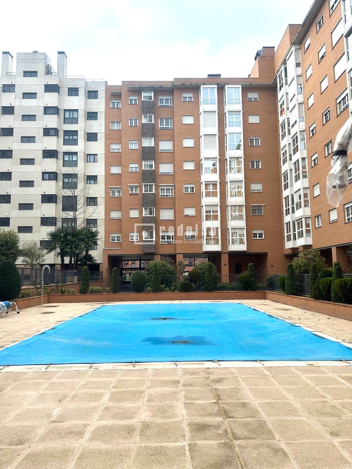 Piso en venta en  avenida del Cerro Milano, Vallecas, Madrid  1/1