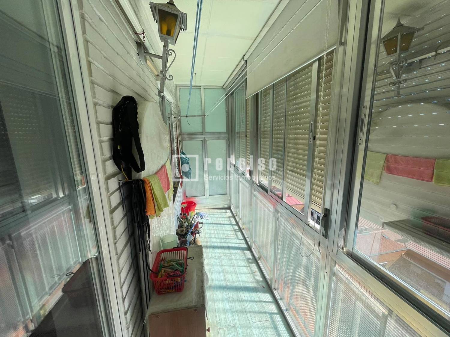 Piso en venta en calle De Camarena, Latina, Madrid 11/27