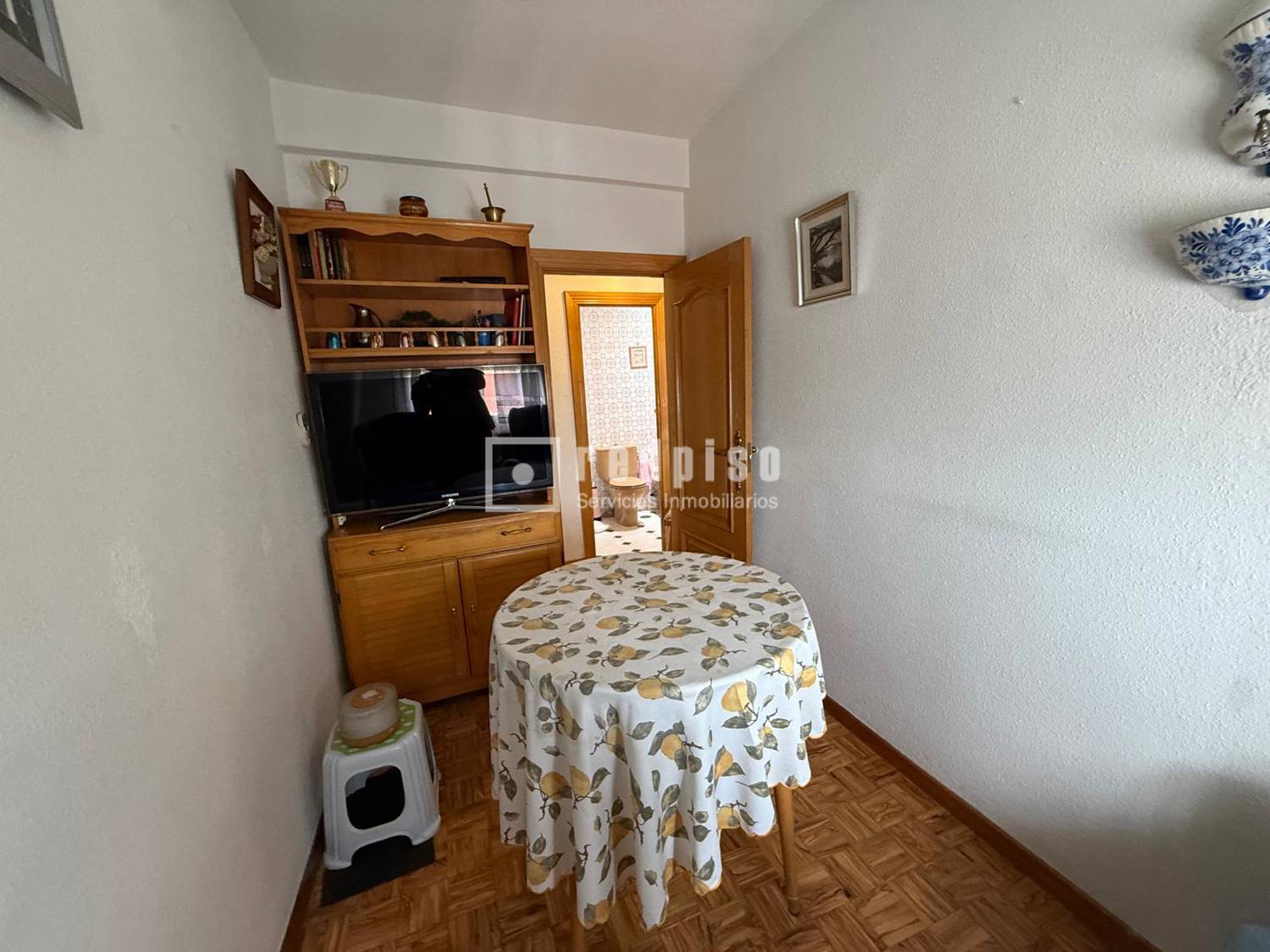 Piso en venta en calle De Camarena, Latina, Madrid 18/27