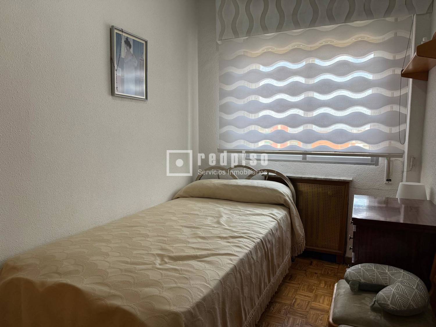 Piso en venta en calle De Camarena, Latina, Madrid 16/27