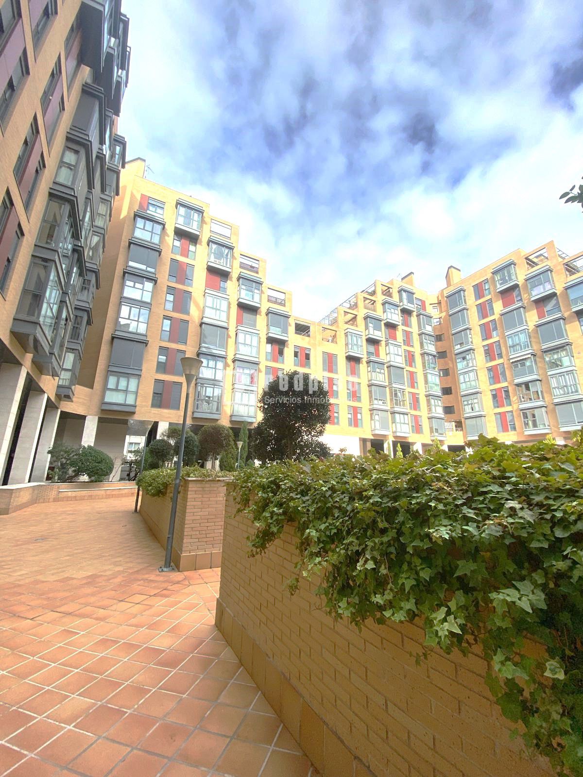 Piso en venta en avenida Del Ensanche De Vallecas, Villa De Vallecas, Madrid 5/25