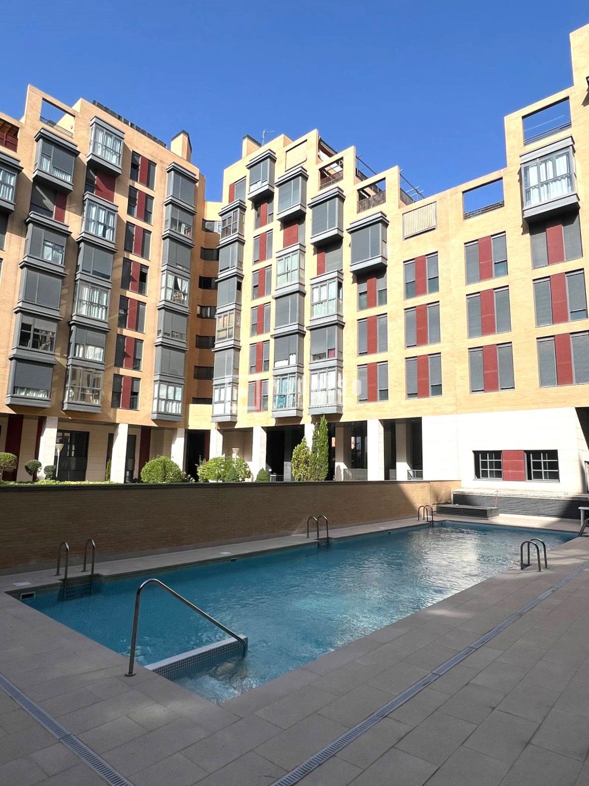 Piso en venta en  avenida del Ensanche de Vallecas, Villa de Vallecas, Madrid  1/1