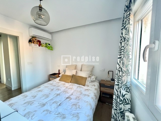 Piso en venta en calle De Teruel, Tetuán, Madrid 14/22