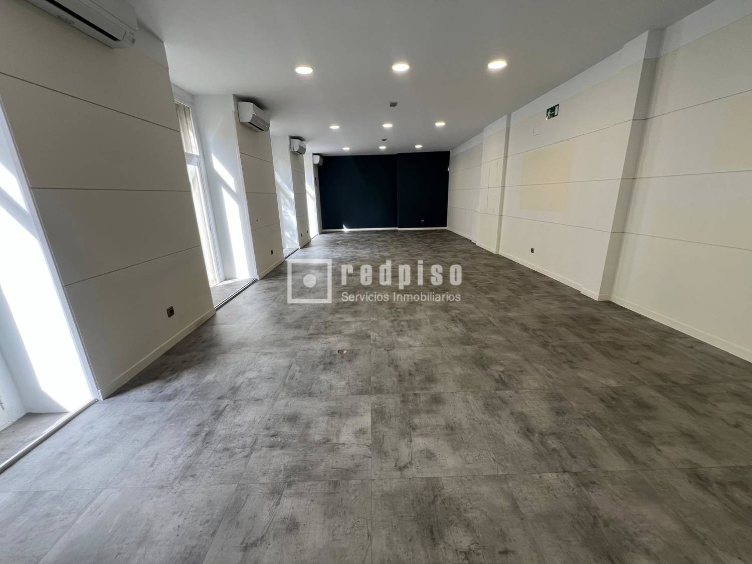 Piso en alquiler en calle De Fernando El Santo, Madrid, Madrid 4/27