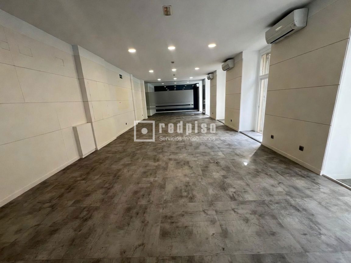 Piso en alquiler en calle De Fernando El Santo, Madrid, Madrid 3/27