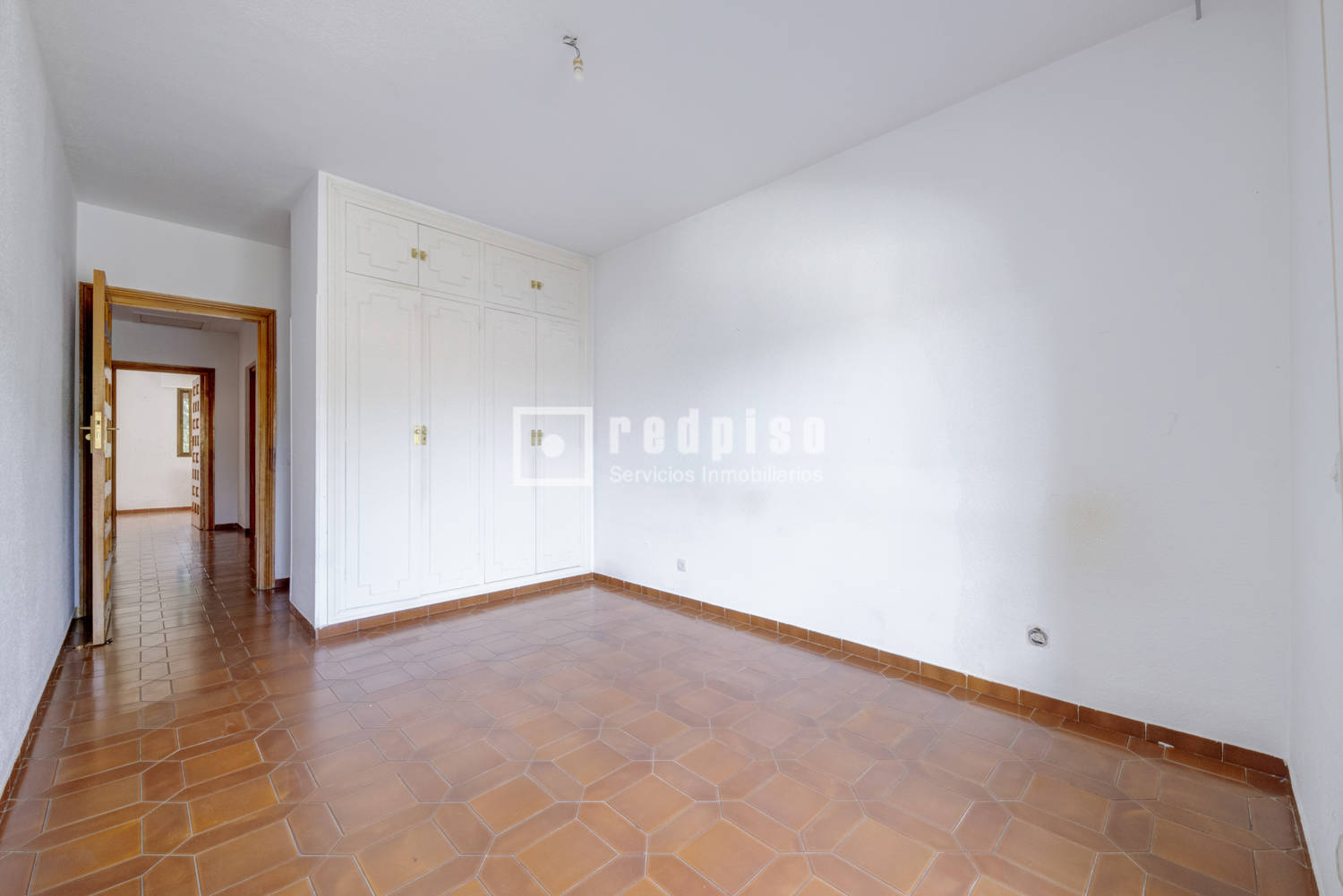 Casa en venta en Torrelodones, Madrid 8/16