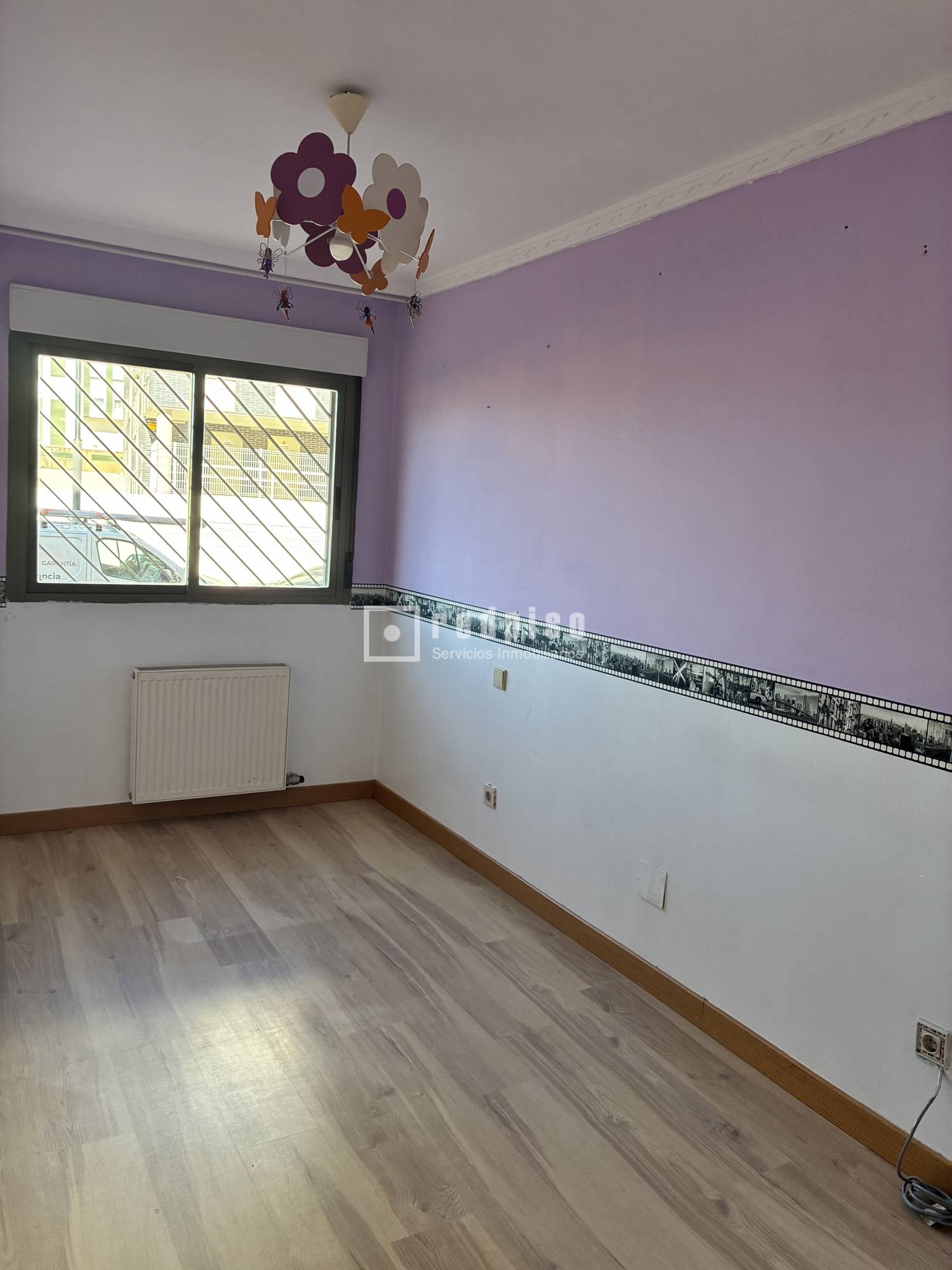 Piso en venta en  calle de la Laguna, Valladolid  16/21