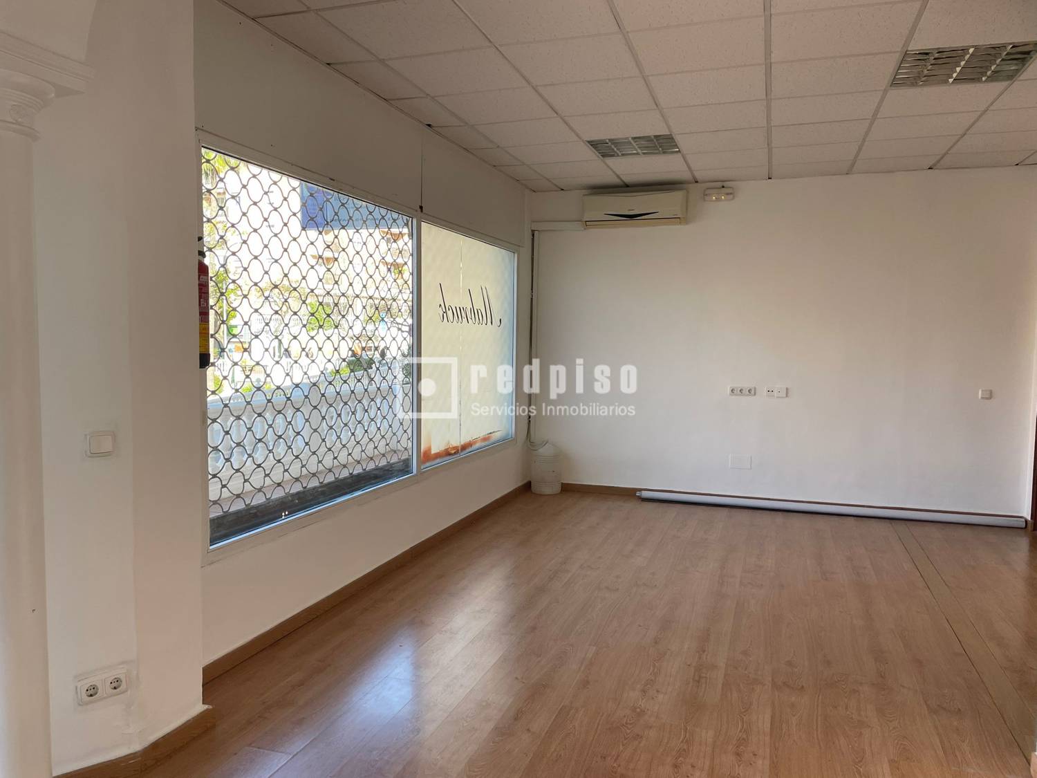 Local en venta en  Arroyo de La Miel, Málaga  1/1