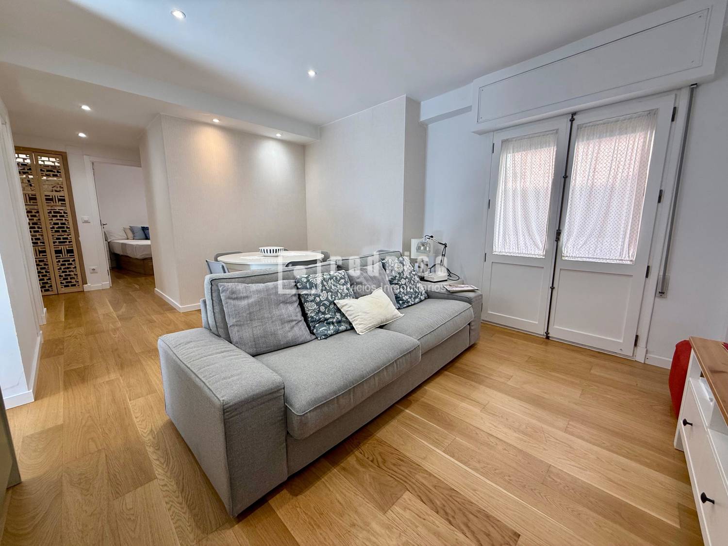 Piso en venta en  calle Marcos Zapata, Zaragoza  1/1