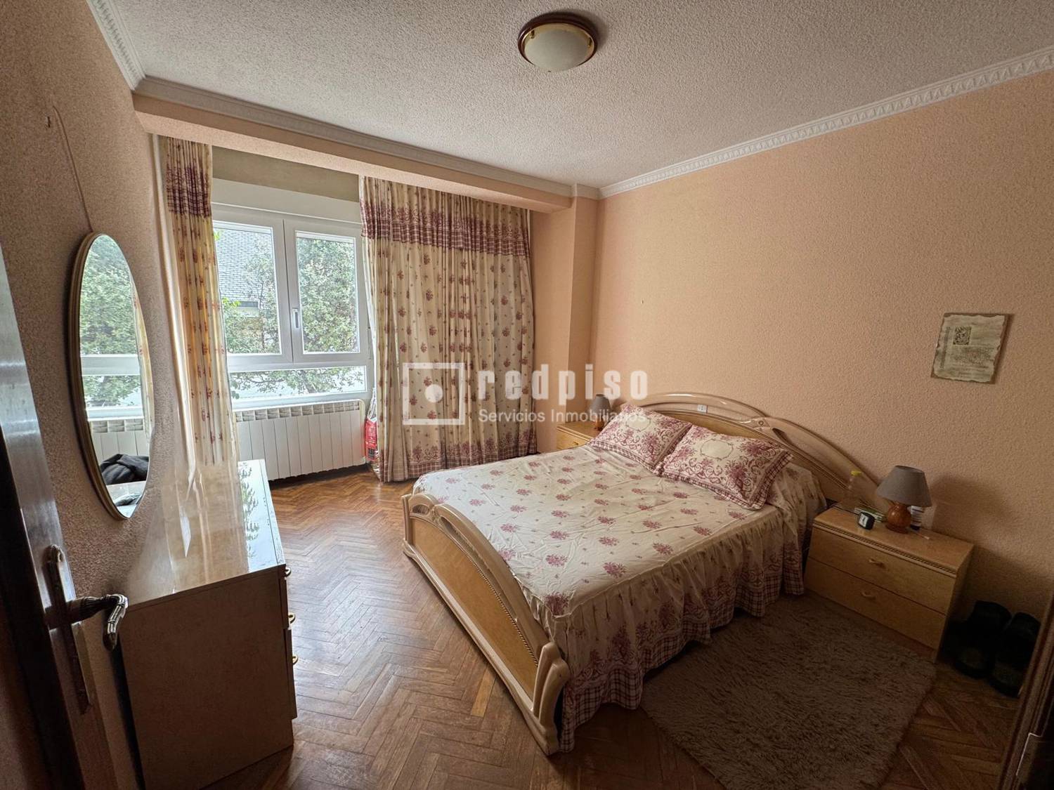 Piso en venta en  calle de Gómez del Campo, San Lorenzo de El Escorial, Madrid  8/17