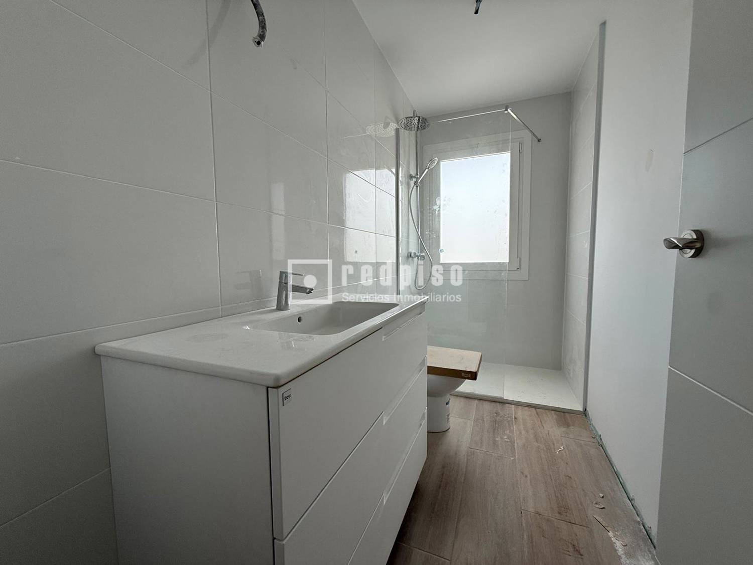 Casa en venta en calle Paysandu, Los Ángeles De San Rafael, Segovia 7/9