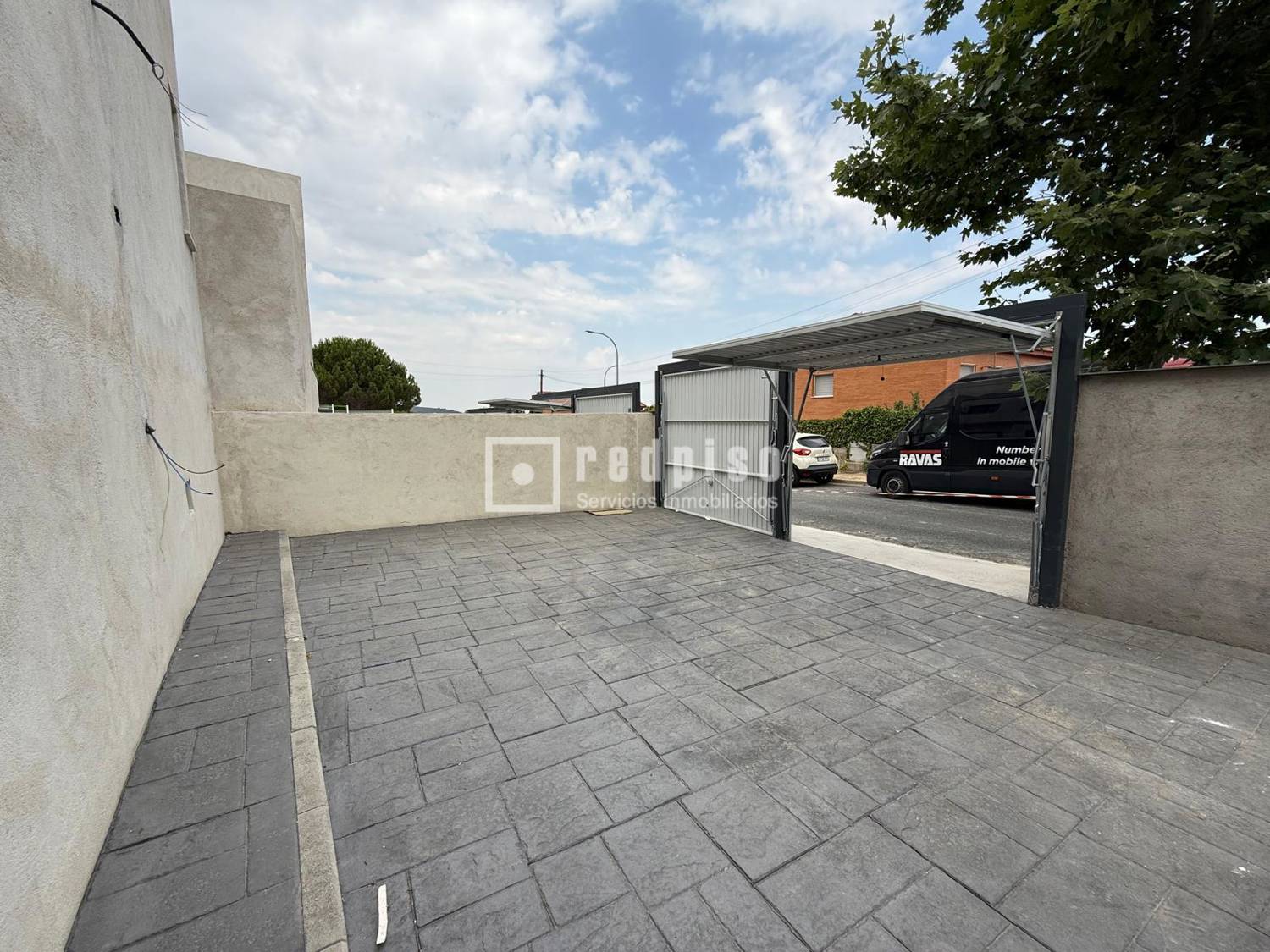 Casa en venta en  calle Ecuador, El Espinar, Segovia  1/1