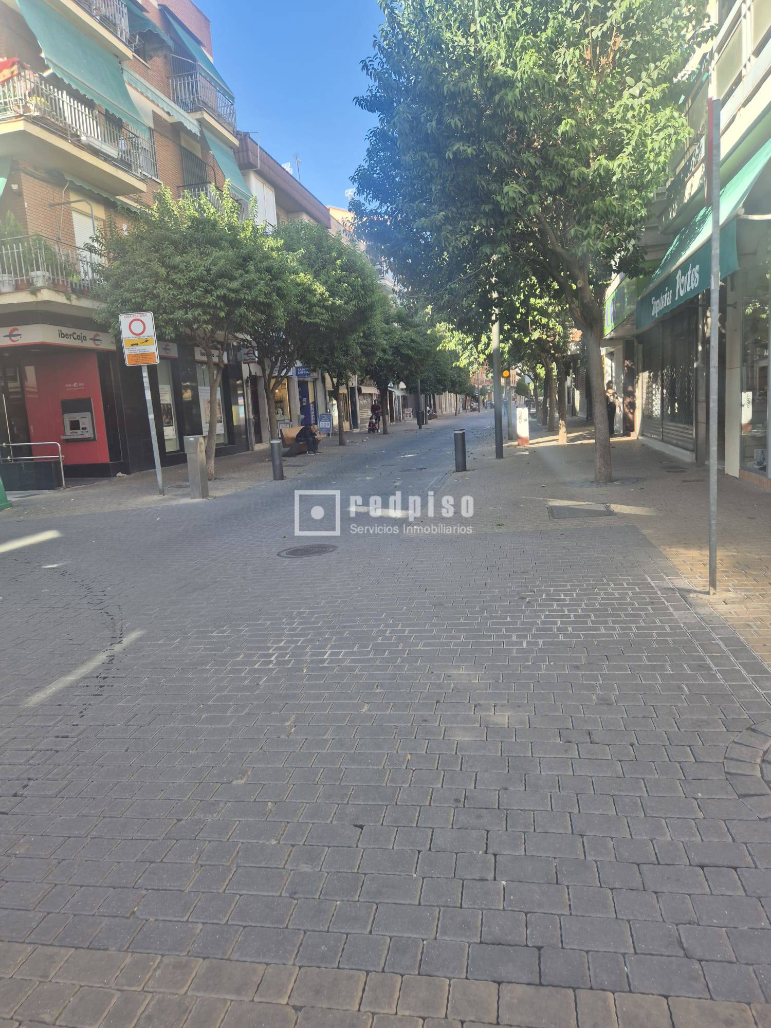 Garaje en venta en  calle Leoncio Rojas, Getafe, Madrid  9/10